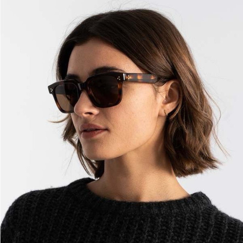 Carla Colour Monaro Tortoise Sunglasses - Picture 7 of 12